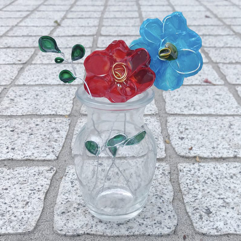 ガラスの押し花を作ってみよう